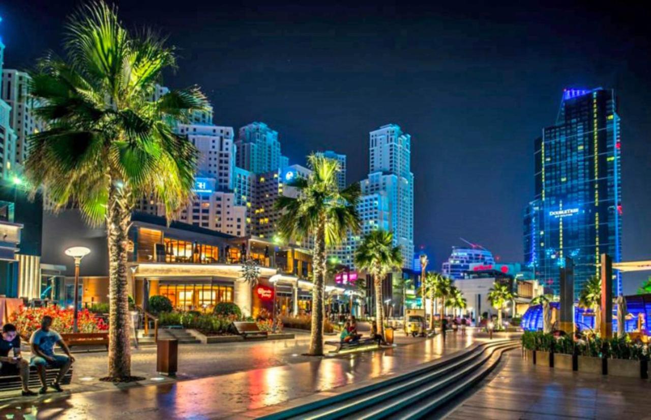 Stunning 5* 4Br-Oceanfront-Apartment Dubai Buitenkant foto