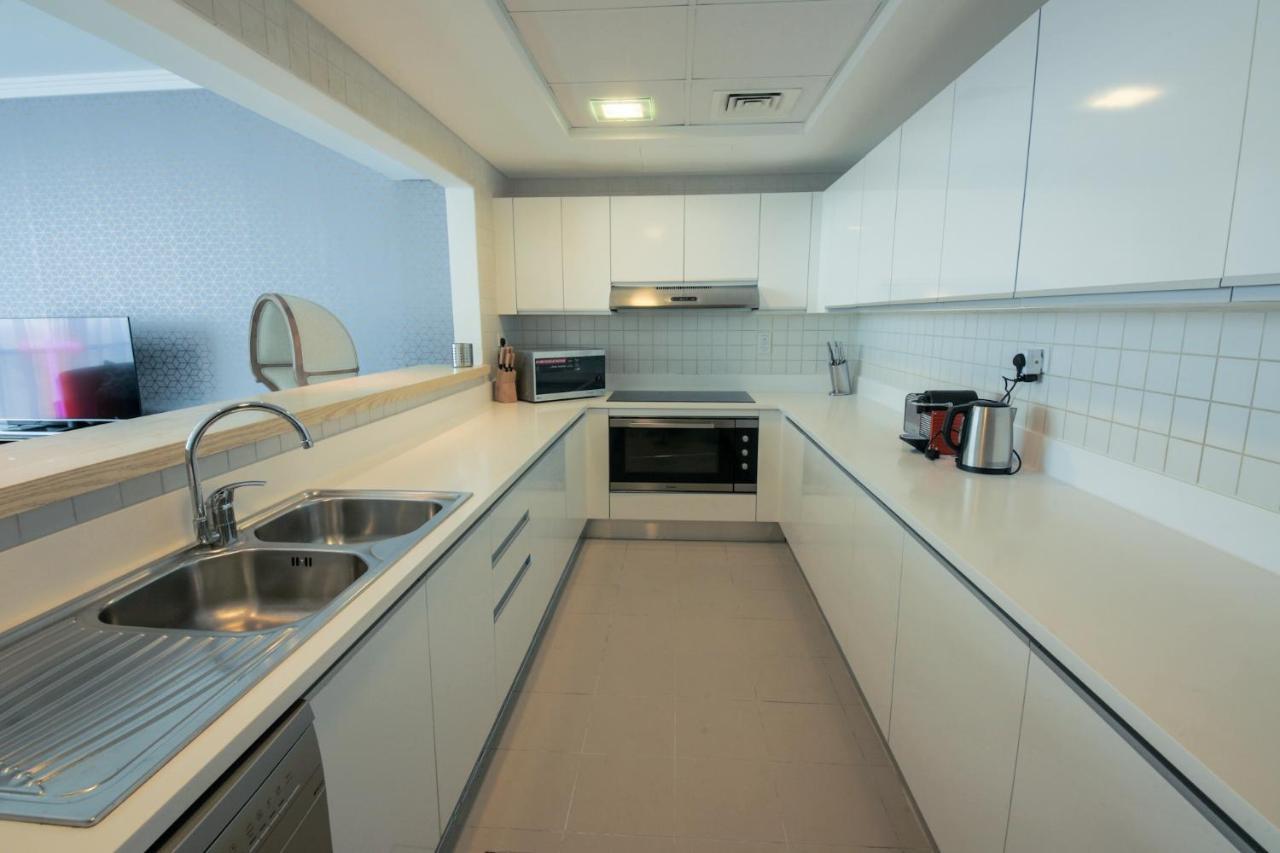 Stunning 5* 4Br-Oceanfront-Apartment Dubai Buitenkant foto