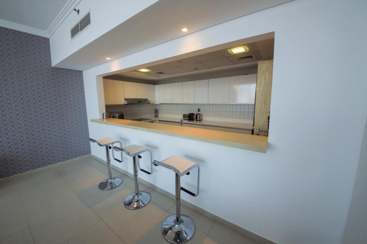 Stunning 5* 4Br-Oceanfront-Apartment Dubai Buitenkant foto