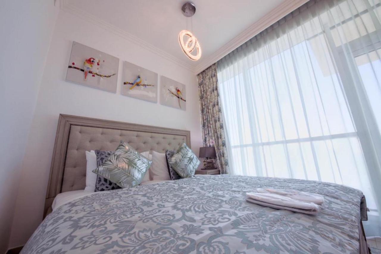 Stunning 5* 4Br-Oceanfront-Apartment Dubai Buitenkant foto