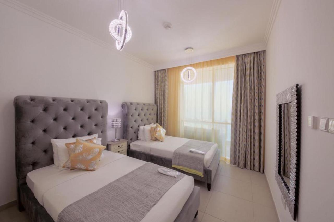 Stunning 5* 4Br-Oceanfront-Apartment Dubai Buitenkant foto