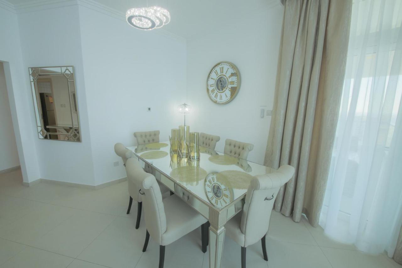 Stunning 5* 4Br-Oceanfront-Apartment Dubai Buitenkant foto